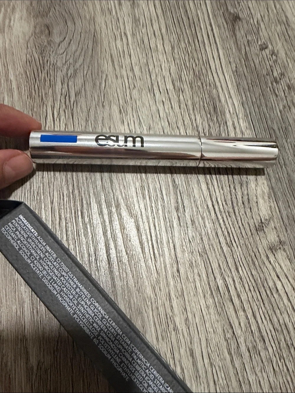 Esum ultra volume + defining length mascara